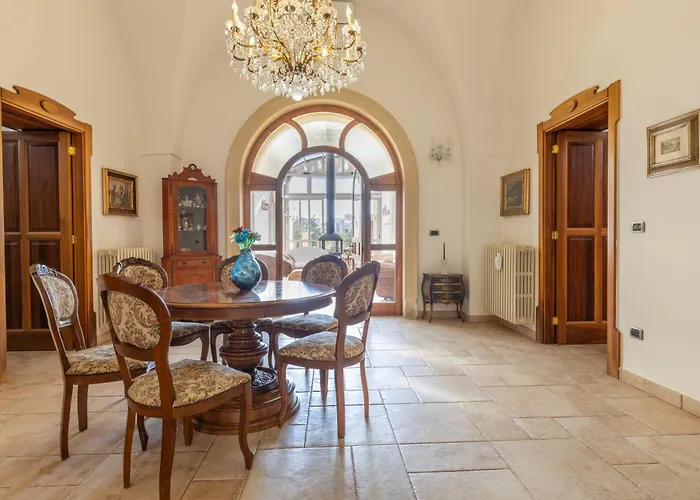 Dimora Ada * タヴィアーノ