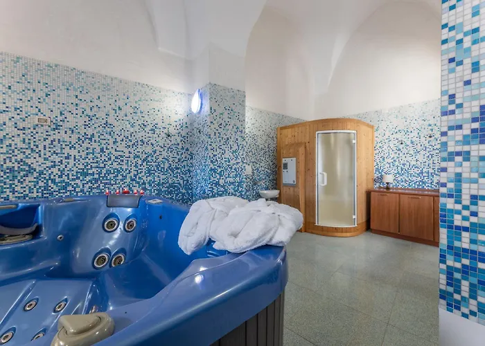 ヴィラ Dimora Ada タヴィアーノ