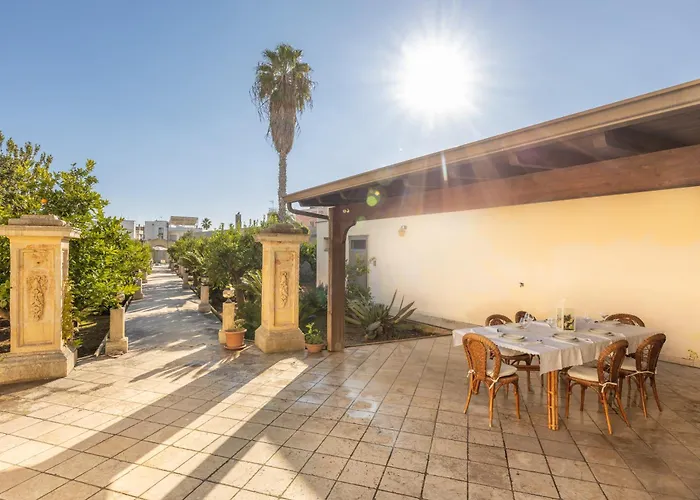 ヴィラ Dimora Ada タヴィアーノ